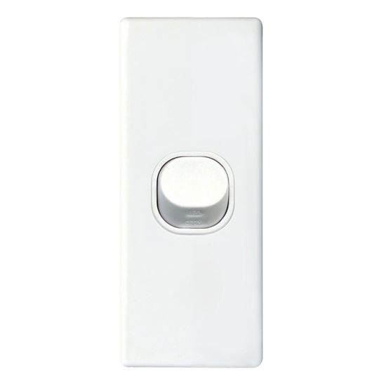 Tradesave Architrave Single 16A Vertical Switch Moulded In Flame