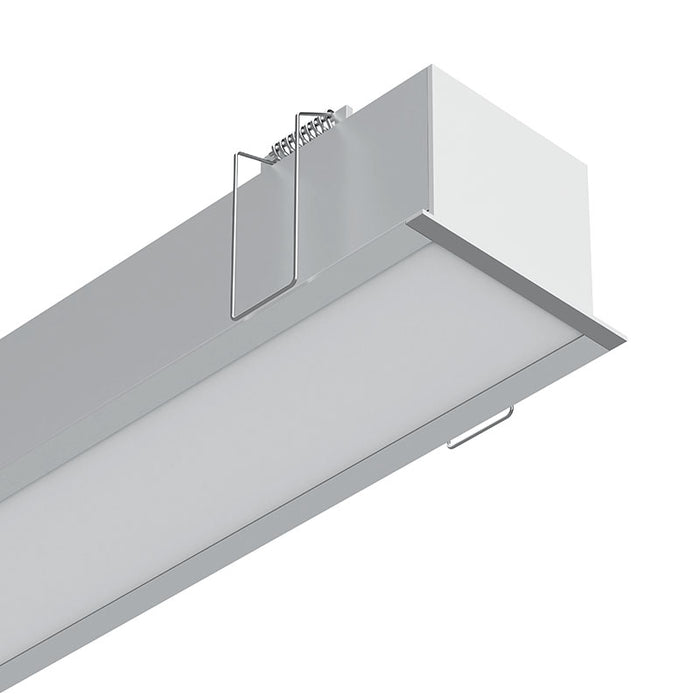 Task LED Channel890 Silver Profile & Prismatic Diffuser Per Meter