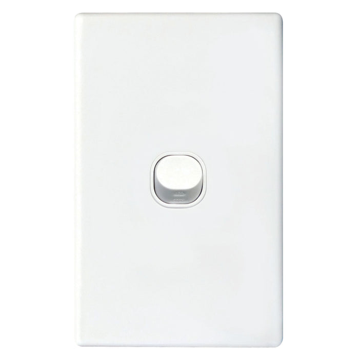 Tradesave 16A 2-Way Vertical 1 Gang Switch Moulded In Flame Resistant