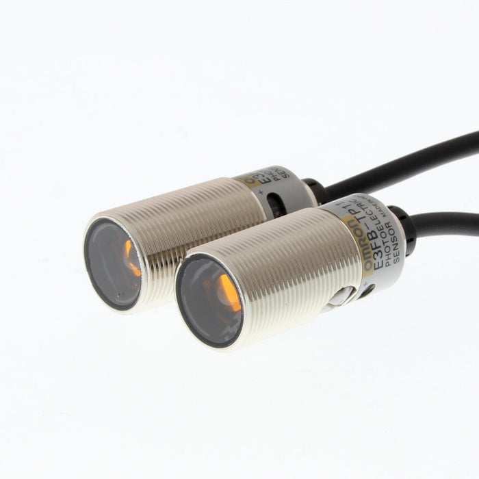 Omron Sensor Photo Thru 20M M18 PNP Red Metal 2M 4Wire