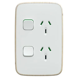 Iconic Socket Sw Vert Twin 10A 230/240V Arctic White