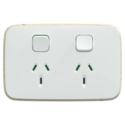 Iconic Socket Sw Horiz Twin 10A 230/240V Arctic White
