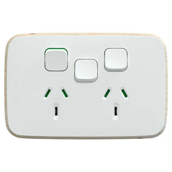Iconic Socket Sw Horiz Twin with Extra SW Arctic White