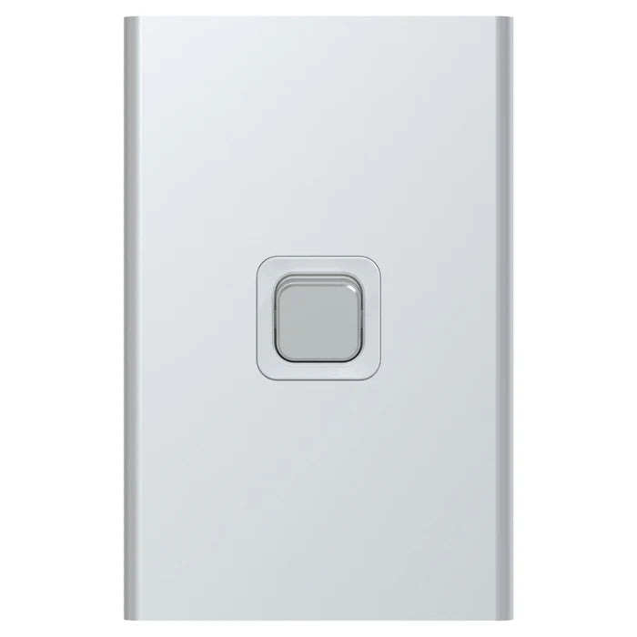 Iconic Styl Switch Vert 1G 20A 230/240V Silver