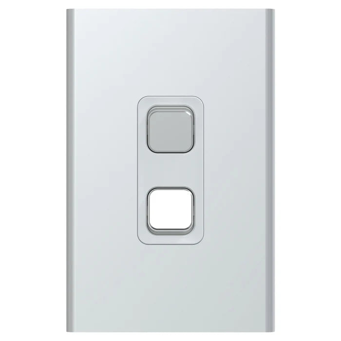 Iconic Styl Switch Vert 2G 20A 230/240V Silver