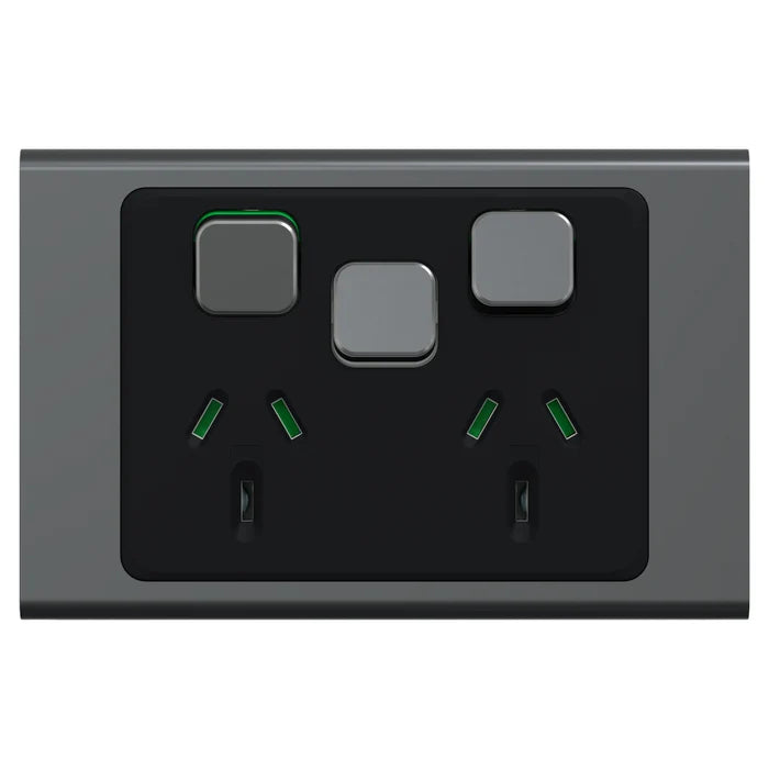 Iconic Socket Sw Horiz Twin with Extra SW Silver Shadow
