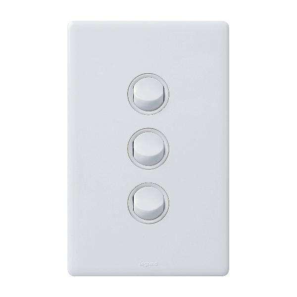 Legrand HPM ED 16A IP66 3-GANG SWITCH WE