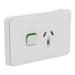 Iconic Skin Socket Horiz Single 10A 250V CY