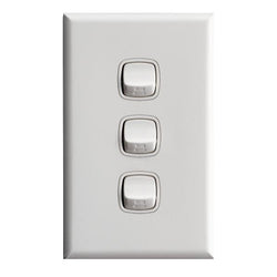 Legrand HPM Triple gang 10A WE