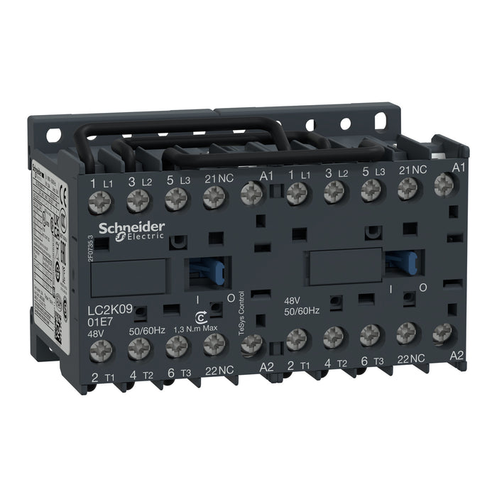 Schneider  3P REVERS CONTACTOR 4KW 3P 1NC AUX 24VAC