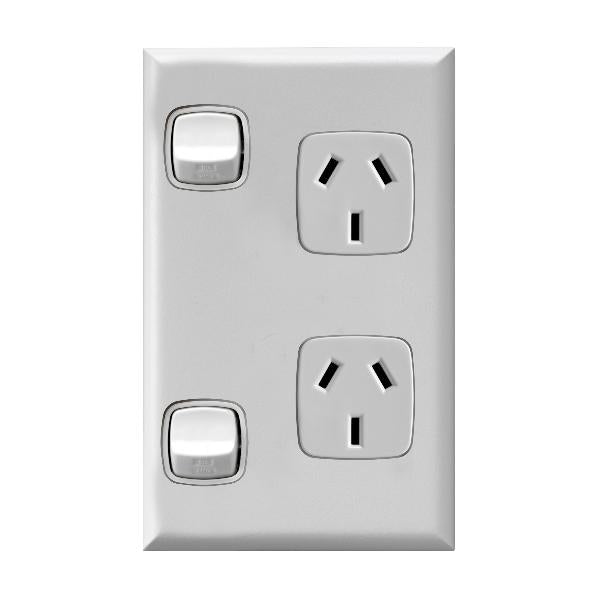 Legrand HPM Double outlet 10A V WE