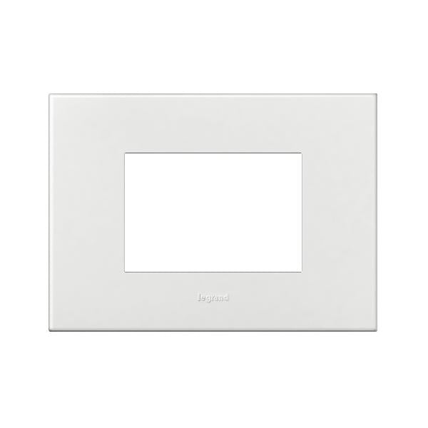 Legrand Arteor AR plate 3mod sq white
