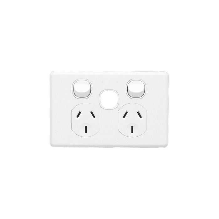 Clipsal Double outlet 10A Extra Sw Aperture White