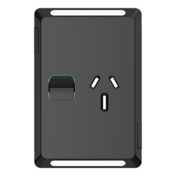 Iconic Skin Socket Sw Vert Single 15A 250V BK