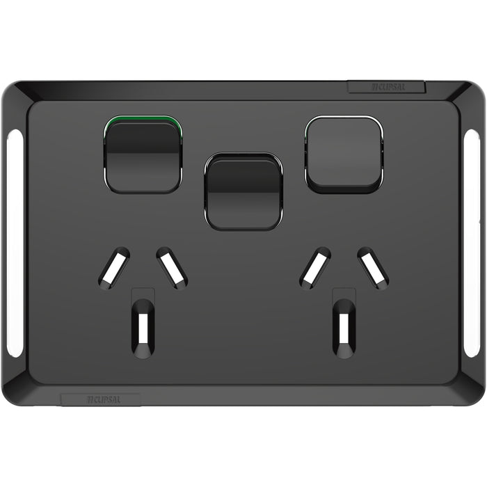 Iconic Skin Socket SwHorizTwin 1ExSw 10A250V BK