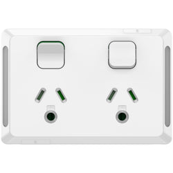 Iconic Socket Sw Hor Twin RoundEarth 10A250V XW
