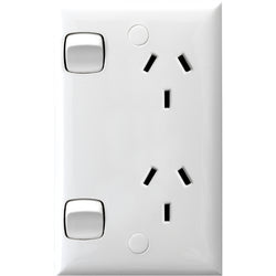 Legrand HPM Double outlet 10A vertical