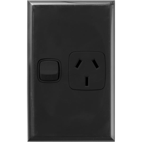 Legrand HPM Single outlet 10A V BLACK