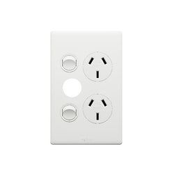 Excel Life Legrand EXCEL LIFE VERTICAL DGPO 10A WITH EXTRA HOLE  MATT WHITE