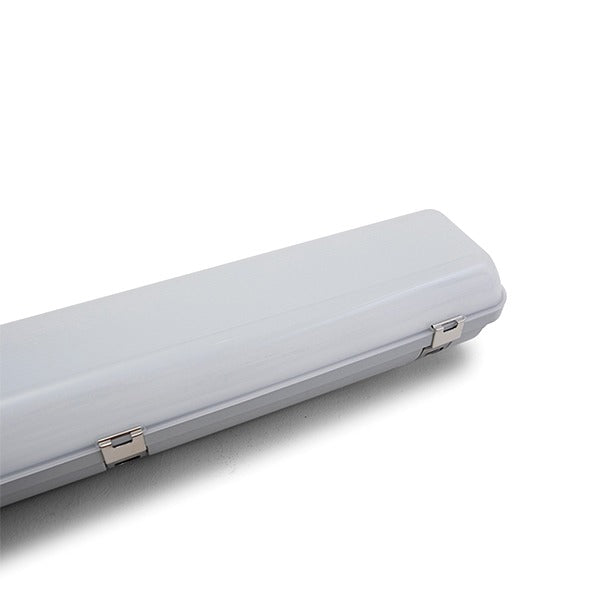 Evolt 12035 I Umbra Advanced WP IP65 Emerg LED Batten 600mm