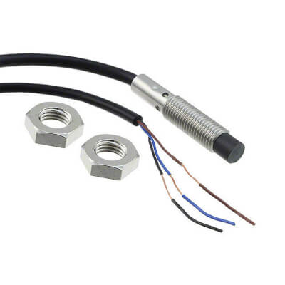 Omron Inductive proximity M18 unshielded 16mm se