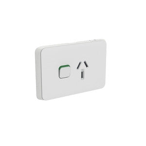 Iconic Skin Socket Horiz Single 20A 250V CY